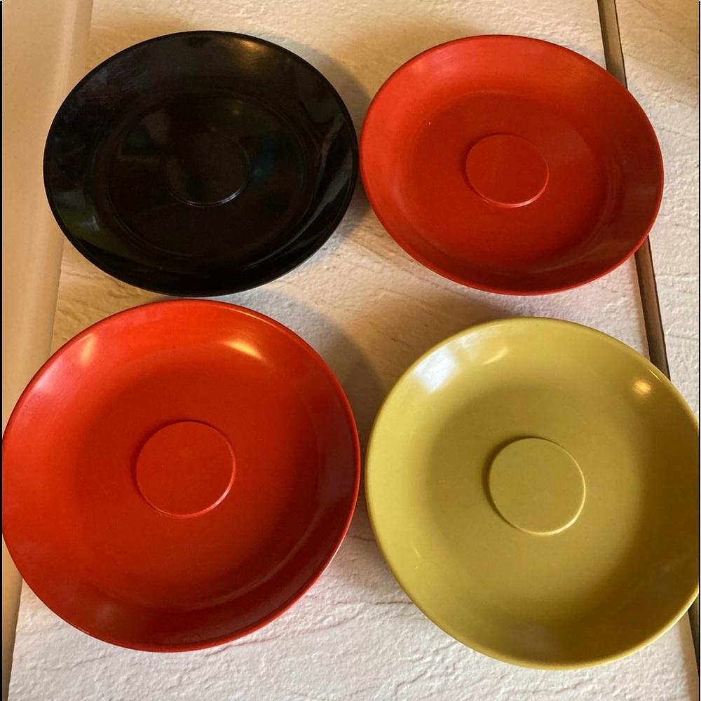 FLORENCE Melmac SAUCERS, 1960s Prolon Melamine